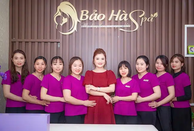 Bảo Hà Spa cung cấp đa dạng các dịch vụ làm đẹp cho phái đẹp và chị em phụ nữ sau sinh giúp họ nhanh chóng phục hồi nhan sắc.