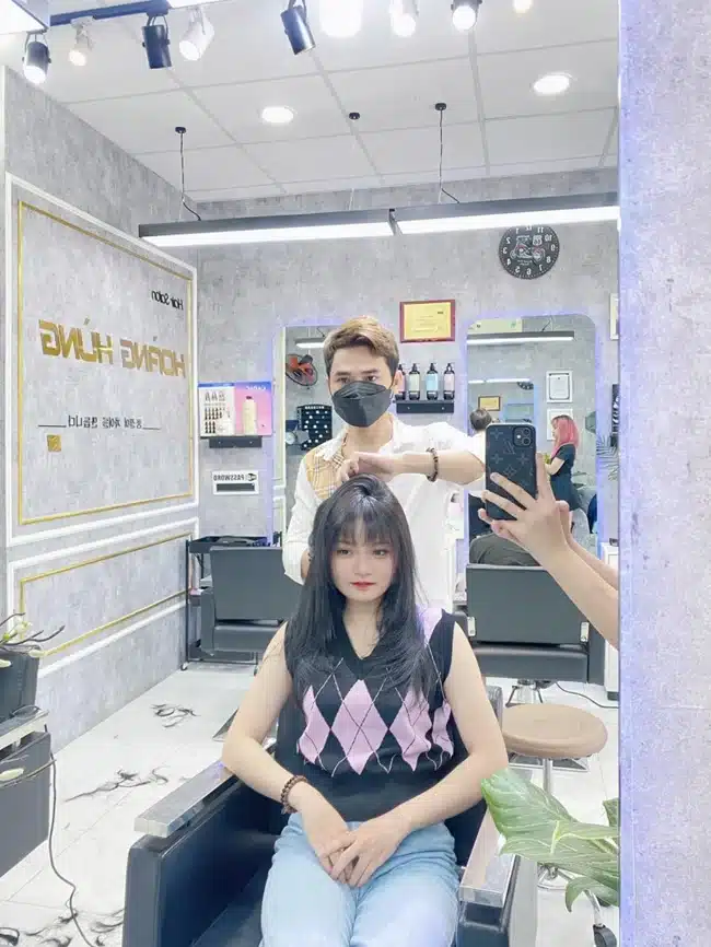 Hair Salon Hoàng Hùng trung tâm đào tạo nghề tóc chuyên nghiệp và đáng tin cậy tại Biên Hòa.