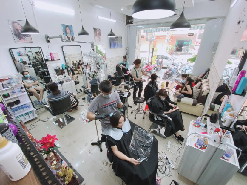 HOÀNG PHÚC Nguyễn - Hair Salon