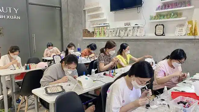 Trung tâm Beauty Salon dạy nghề nail và nối mi uy tín tại Thủ Đức