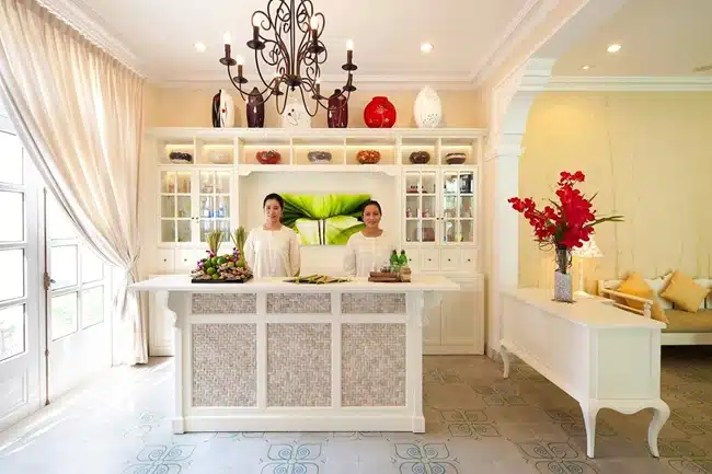 Lá Spa áp dụng các liệu pháp làm đẹp từ thảo dược mang lại cảm giác thư giãn tuyệt đối khi trãi nghiệp dịch vụ tại đây.