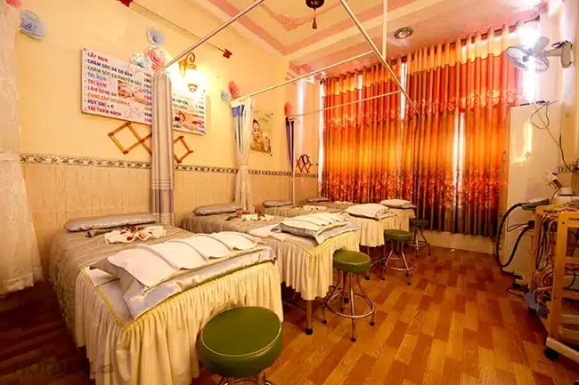 Lavina Spa mang đến những sản phẩm chất lượng tốt nhất để chăm sóc sức khỏe và nâng cao vẻ đẹp của khách hàng.