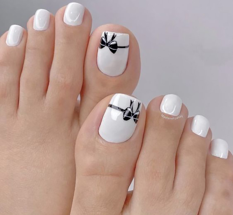 TOP mẫu nail chân màu trắng tinh tế nhẹ nhàng