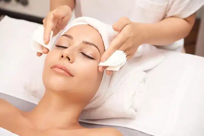 Mộc Thủy Spa cung cấp nhiều dịch vụ thu giãn và làm đẹp chất lượng được nhiều khách hàng đánh giá cao.