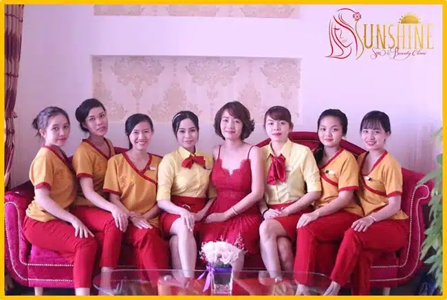 Sunshine Spa & Beauty Clinic địa điểm đáng tin cậy để cho phái đẹp tìm kiếm các liệu pháp chăm sóc sức khỏe và làm đẹp.