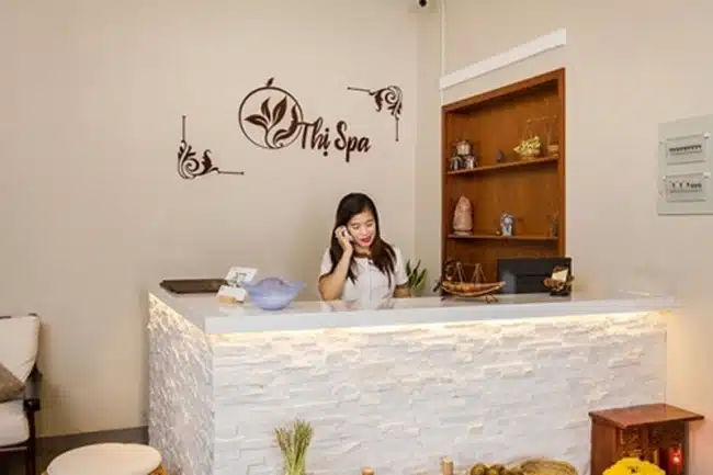 Thị Spa cung cấp đa dạng các dịch vụ bao gồm massage, làm đẹp được mệnh danh là "ốc đảo thư giản".