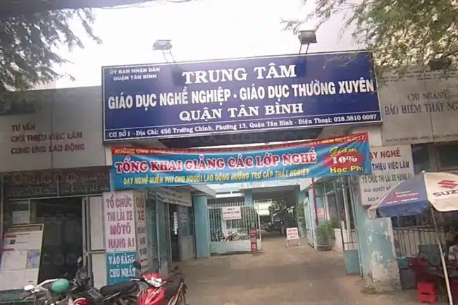 Các trung tâm nghề các Quận trong địa bàn thành phố là trung tâm thuộc quyền kiểm soát và quản lý của Quận nên bạn có thể yên tâm về uy tín và chất lượng đào tạo.