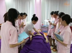 Trung tâm đào tạo Nguyễn Hoàng (JBart)