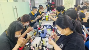 Trường dạy nghề nail Eva Xinh