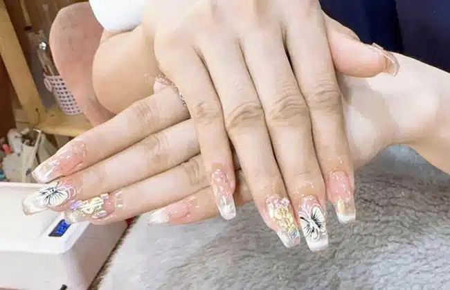 Trinh Nails cam kết có lộ trình giảng dạy hiệu quả, mang đến sự hiểu biết và kỹ năng tay nghề tốt nhất đến mọi học viên.