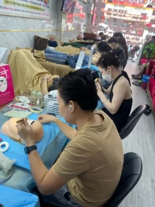 Nối mi Ngọc Mi
