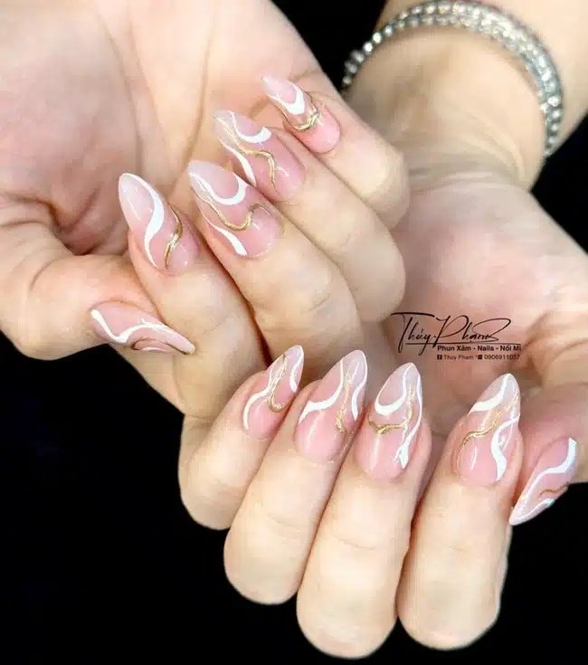 Thuý Nail giúp người học có thể nắm vững ngành nghề "hot" nhất hiện nay và mở ra cơ hội mới trong sự nghiệp của mình.