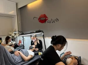 Phun xăm chuyên nghiệp Mỹ Mỹ