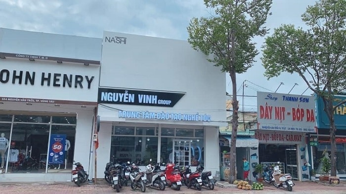 Hair Salon Nguyễn Vinh có đội ngủ giảng viên giàu kinh nghiệm sâu rộng trong lĩnh vực dạy nghề tóc | Nguồn Internet