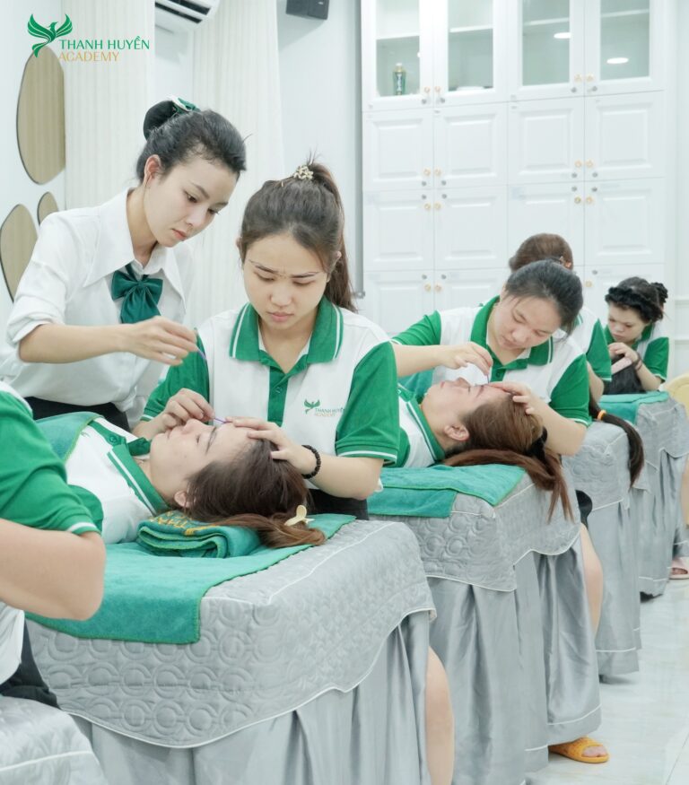 Thanh Huyền Academy