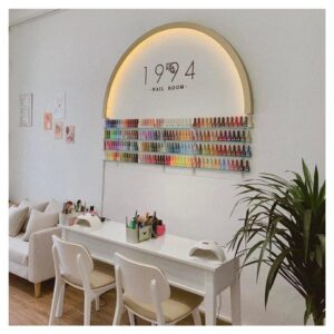 1994 Nail Room