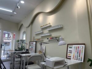 DTH Nail (DTH Nails & Eyelashes)